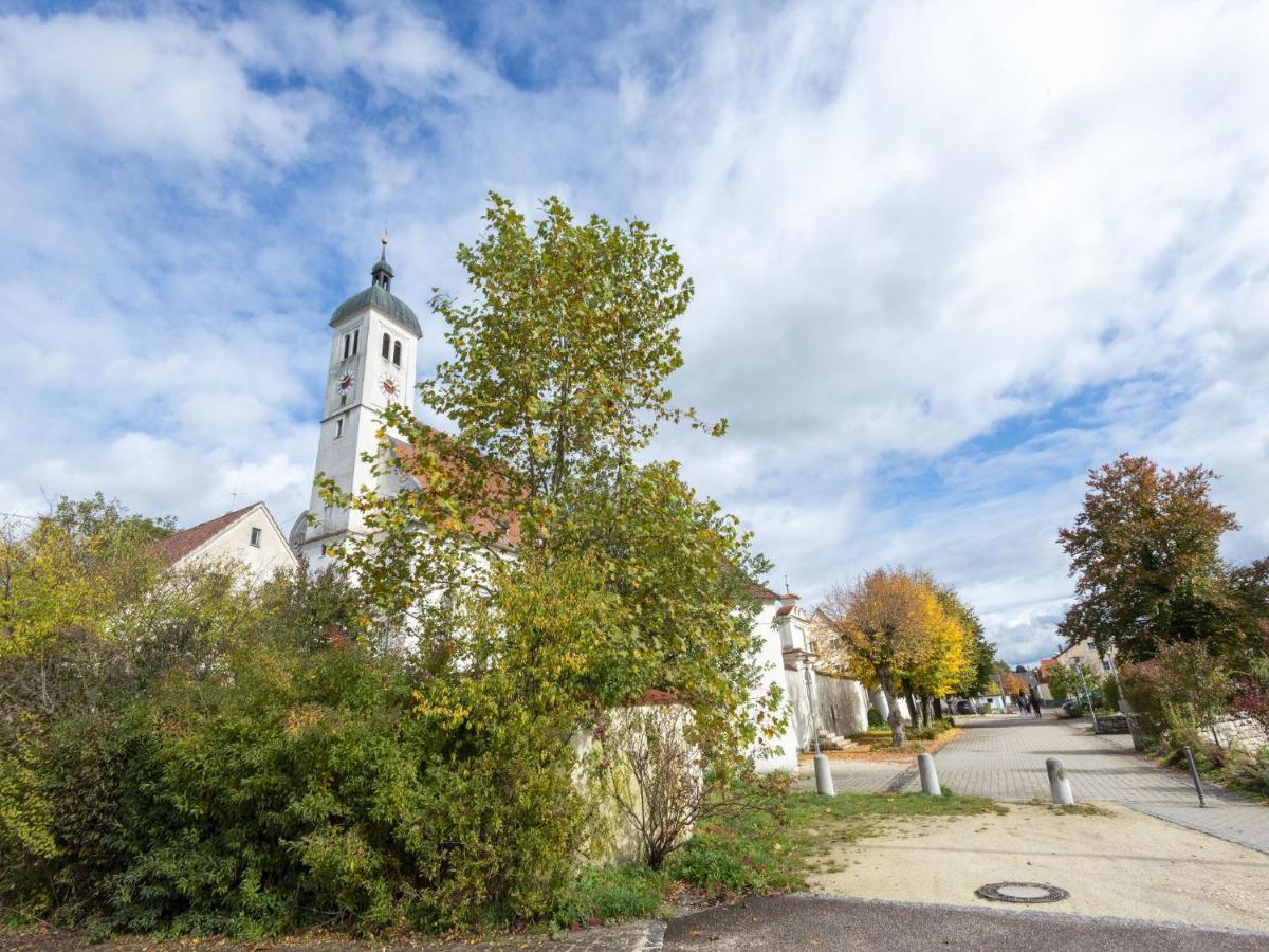 Apartment With Terrace In An Ideal Location Haunsheim Екстер'єр фото