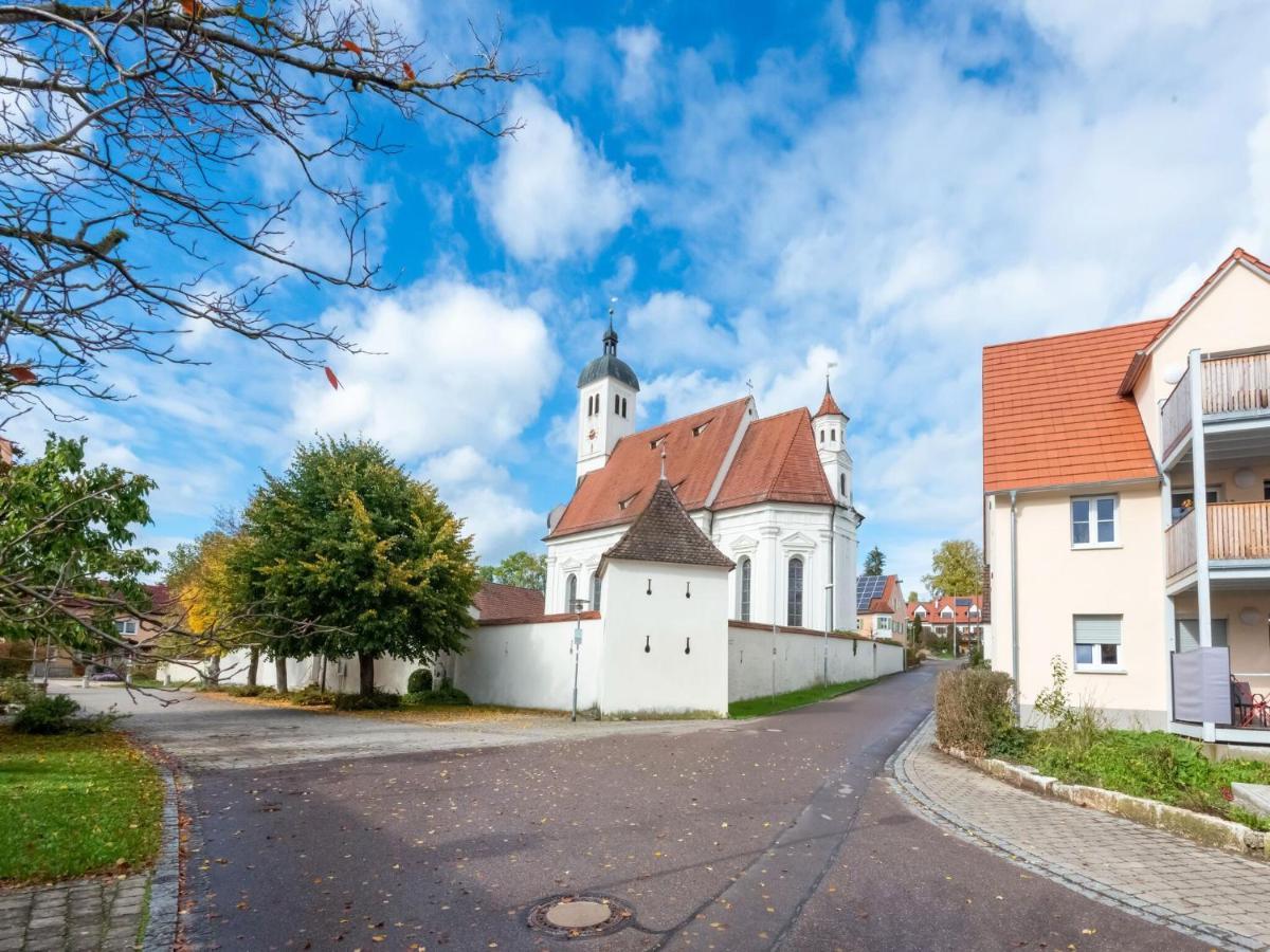 Apartment With Terrace In An Ideal Location Haunsheim Екстер'єр фото